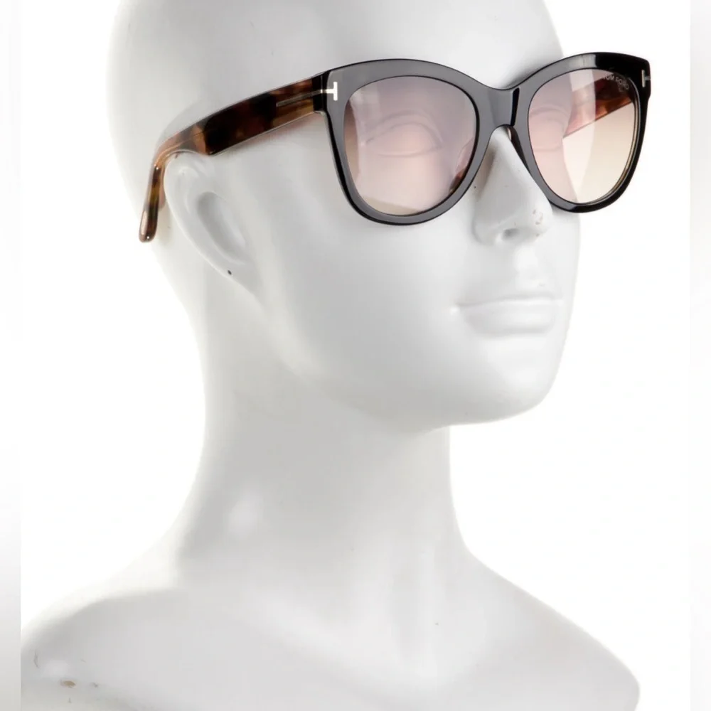 NEW Tom Ford 54mm Sunglasses